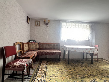 Dom Sprzedaż Świrydy