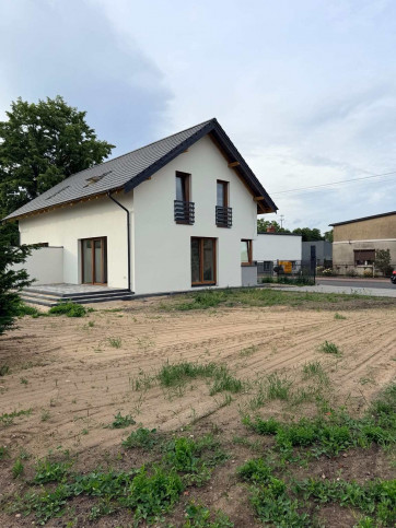 Dom Sprzedaż Podrzewie Długa 18