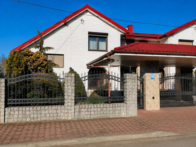 Dom Sprzedaż Dobroń Szkolna 1